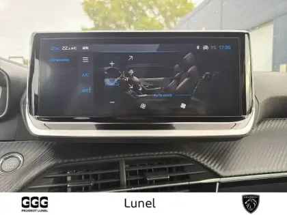 Photo 18 Peugeot 2008  Hybrid 145 e-DCS6