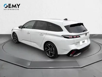 Photo 6 Peugeot 308  SW Hybrid 136 e-DCS6