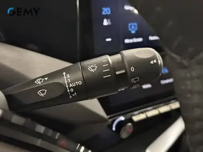 Photo 14 Peugeot 308  SW Hybrid 136 e-DCS6