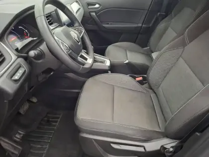 Photo 27 Renault Captur  E-Tech hybride 145