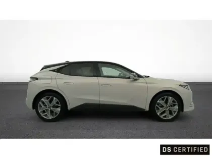Photo 33 DS DS 4  Hybride E-Tense 225 EAT8