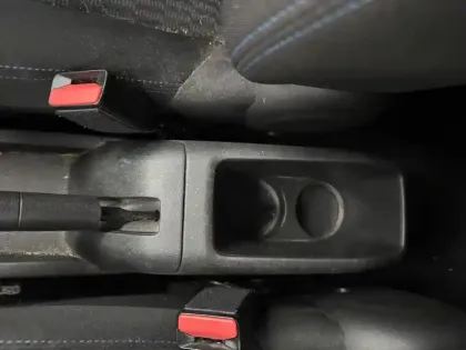 Photo 14 Peugeot 208  PureTech 82ch S&S BVM5