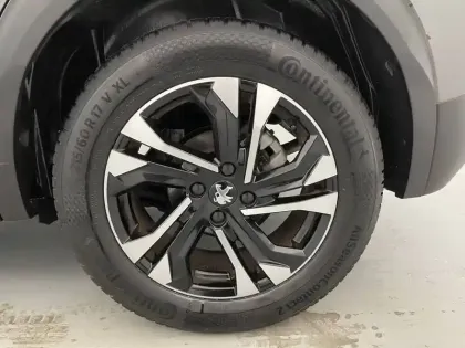 Photo 15 Peugeot 2008  PureTech 130 S&S EAT8