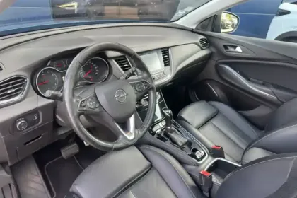 Photo 15 Opel Grandland X  2.0 Diesel 177 ch BVA8