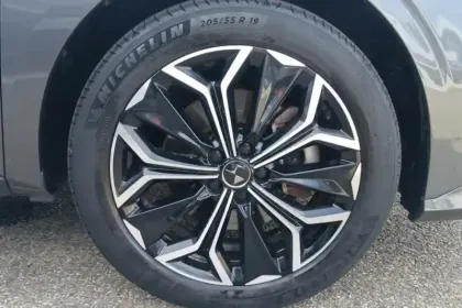 Photo 14 DS DS 4  Hybride E-Tense 225 EAT8