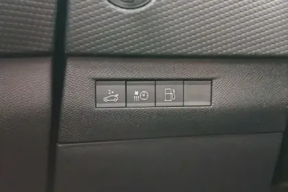 Photo 26 DS DS 4  Hybride E-Tense 225 EAT8