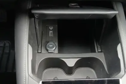 Photo 37 DS DS 4  Hybride E-Tense 225 EAT8