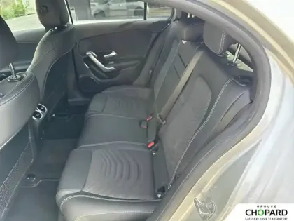 Photo 17 Mercedes Classe A  250 e 8G-DCT