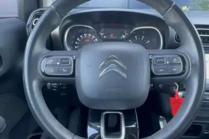Photo 13 Citroën C3 Aircross  PureTech 110 S&S BVM6