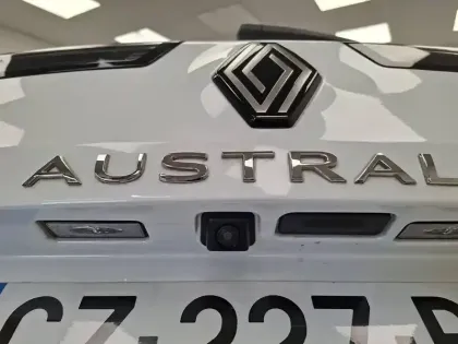 Photo 9 Renault Austral  E-Tech full hybrid 200 GSR2