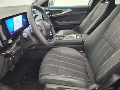 Photo 28 Renault Austral  E-Tech full hybrid 200 GSR2