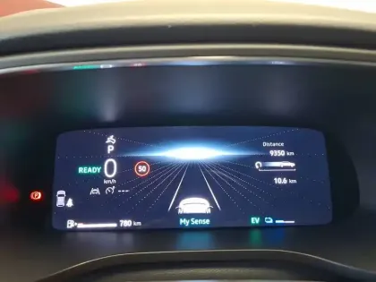 Photo 37 Renault Arkana  E-Tech full hybrid 145 GSR2