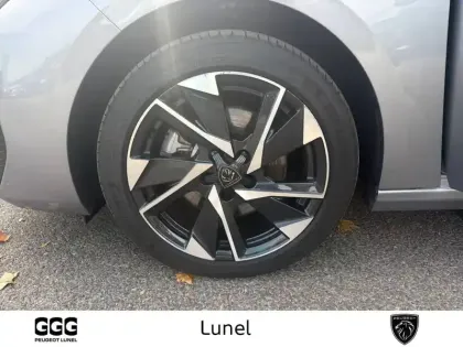 Photo 11 Peugeot 308  Hybrid 145 e-DCS6