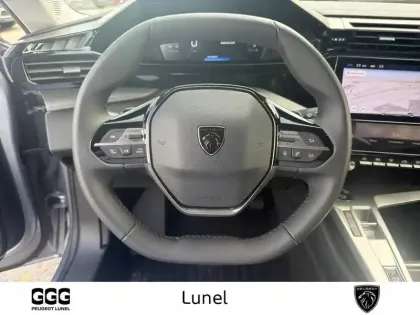 Photo 15 Peugeot 308  Hybrid 145 e-DCS6