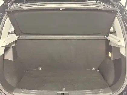 Photo 8 Mg ZS  1.5L VTI-Tech 106ch 2WD