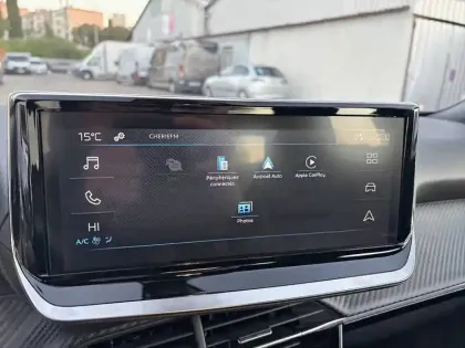 Photo 14 Peugeot 2008  PureTech 100 S&S BVM6