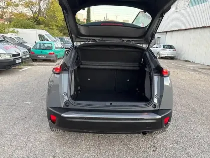 Photo 6 Peugeot 2008  PureTech 100 S&S BVM6