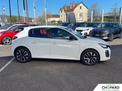 Photo 24 Peugeot 208  Hybrid 100 e-DCS6
