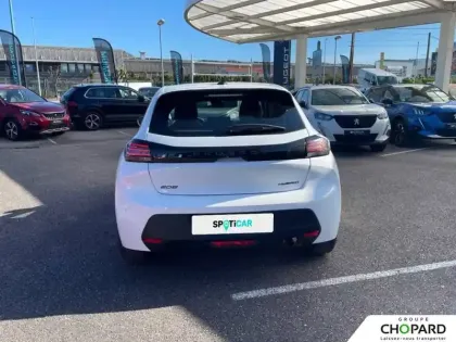 Photo 25 Peugeot 208  Hybrid 100 e-DCS6