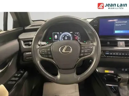 Photo 32 Lexus UX  250h 2WD