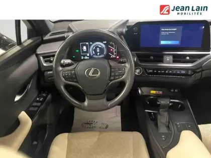 Photo 10 Lexus UX  250h 2WD