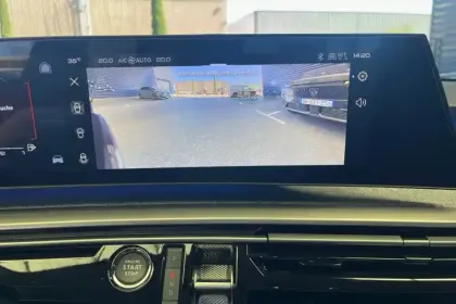 Photo 22 Peugeot 3008  Plug-in Hybrid 225 e-DCS7