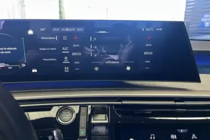Photo 18 Peugeot 3008  Plug-in Hybrid 225 e-DCS7