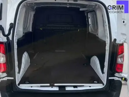 Photo 11 Opel Combo  CARGO 1.5 100 CH S/S L1H1 BVM6 STANDARD