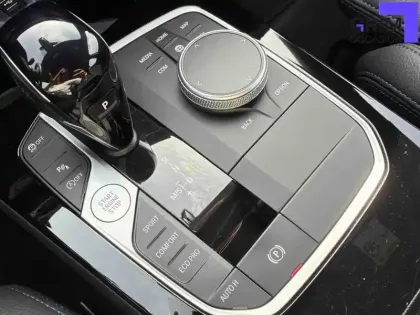 Photo 9 BMW Serie 1 118i 136 ch DKG7