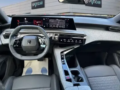 Photo 8 Peugeot 5008  Hybrid 145 ch e-DCS6