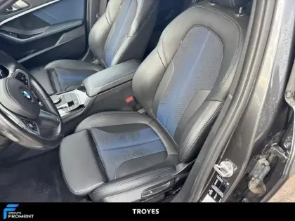 Photo 10 BMW Serie 1 118d 150 ch BVA8 M Sport