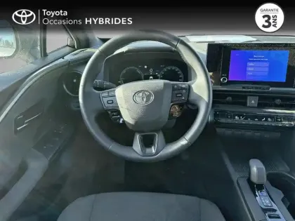 Photo 8 Toyota C-HR  1.8 Hybride 140ch Dynamic NG23