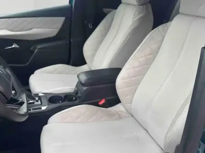 Photo 10 DS DS 3  Crossback PureTech 130ch Grand Chic Automatique