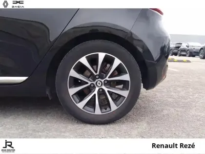 Photo 7 Renault Clio  1.6 E-Tech 145ch full hybrid Techno