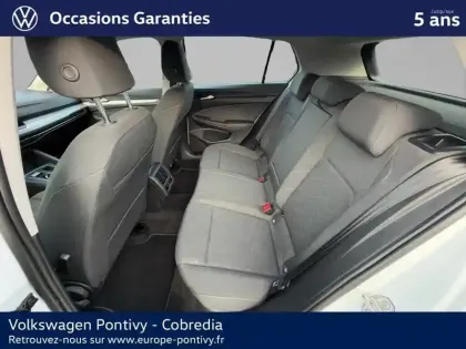 Photo 8 Volkswagen Golf  1.5 eTSI OPF 130ch Life Plus DSG7