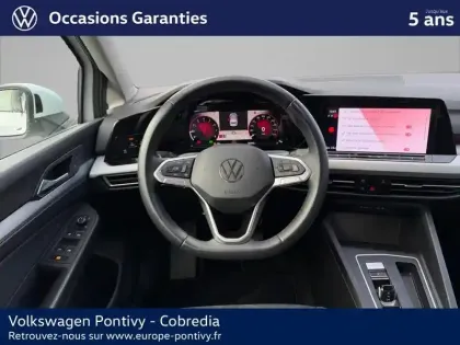 Photo 12 Volkswagen Golf  1.5 eTSI OPF 130ch Life Plus DSG7