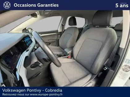 Photo 7 Volkswagen Golf  1.5 eTSI OPF 130ch Life Plus DSG7