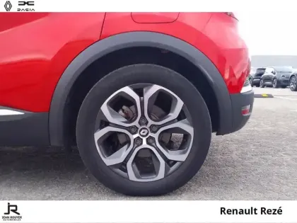 Photo 7 Renault Captur  1.6 E-Tech hybride rechargeable 160ch Techno