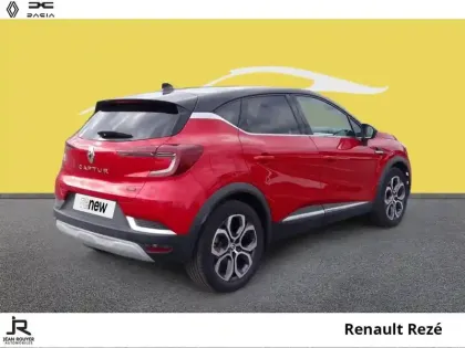 Photo 11 Renault Captur  1.6 E-Tech hybride 145ch Techno