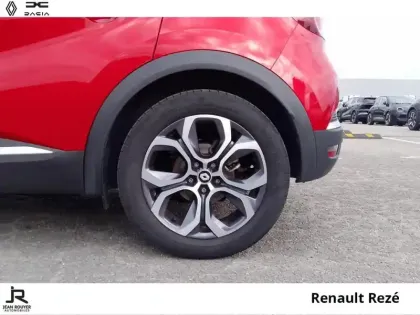 Photo 7 Renault Captur  1.6 E-Tech hybride 145ch Techno