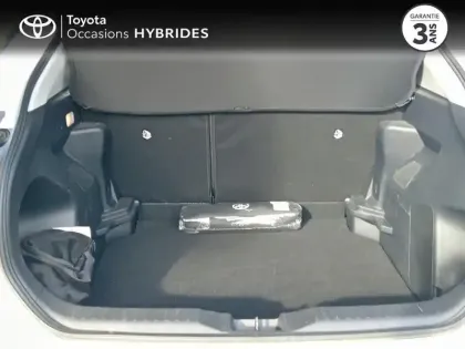 Photo 9 Toyota Yaris  Cross 116h Dynamic Business + Programme Beyond Zero Academy MC24