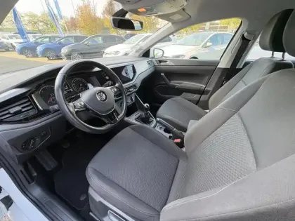 Photo 8 Volkswagen Polo  1.6 TDI 80ch Confortline Business Euro6d-T