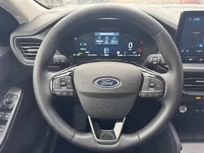 Photo 14 Ford Kuga  2.5 Duratec 180ch Hybrid FlexiFuel Titanium Business Powershift