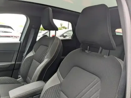 Photo 10 Renault Symbioz  1.6 E-Tech full hybrid 145ch Iconic