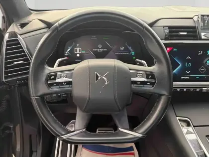 Photo 11 DS DS 7  Crossback E-TENSE 4x4 300ch Rivoli