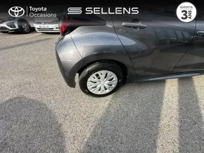 Photo 7 Toyota Yaris  116h Dynamic 5p MC24