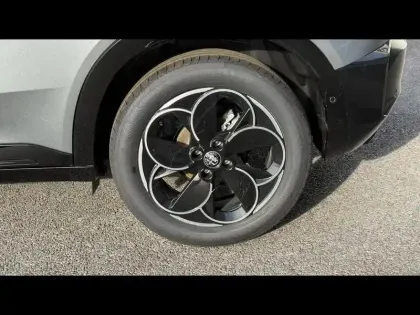 Photo 9 Alfa Romeo Junior  1.2 Ibrida 145ch Ti e-DCT6