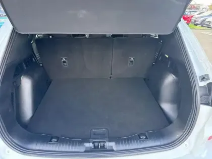 Photo 23 Ford Kuga  2.5 Duratec 190ch FHEV E85 ST-Line BVA