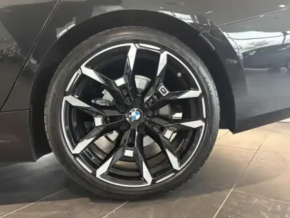Photo 7 BMW Serie 3 Série 3 Touring 320dA xDrive 190ch M Sport