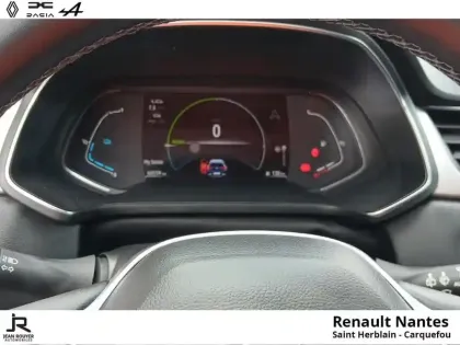 Photo 11 Renault Captur  1.6 E-Tech hybride 145ch Intens - Pack City